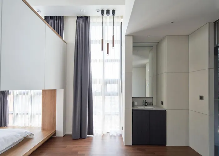 Space And Mood Hotel *